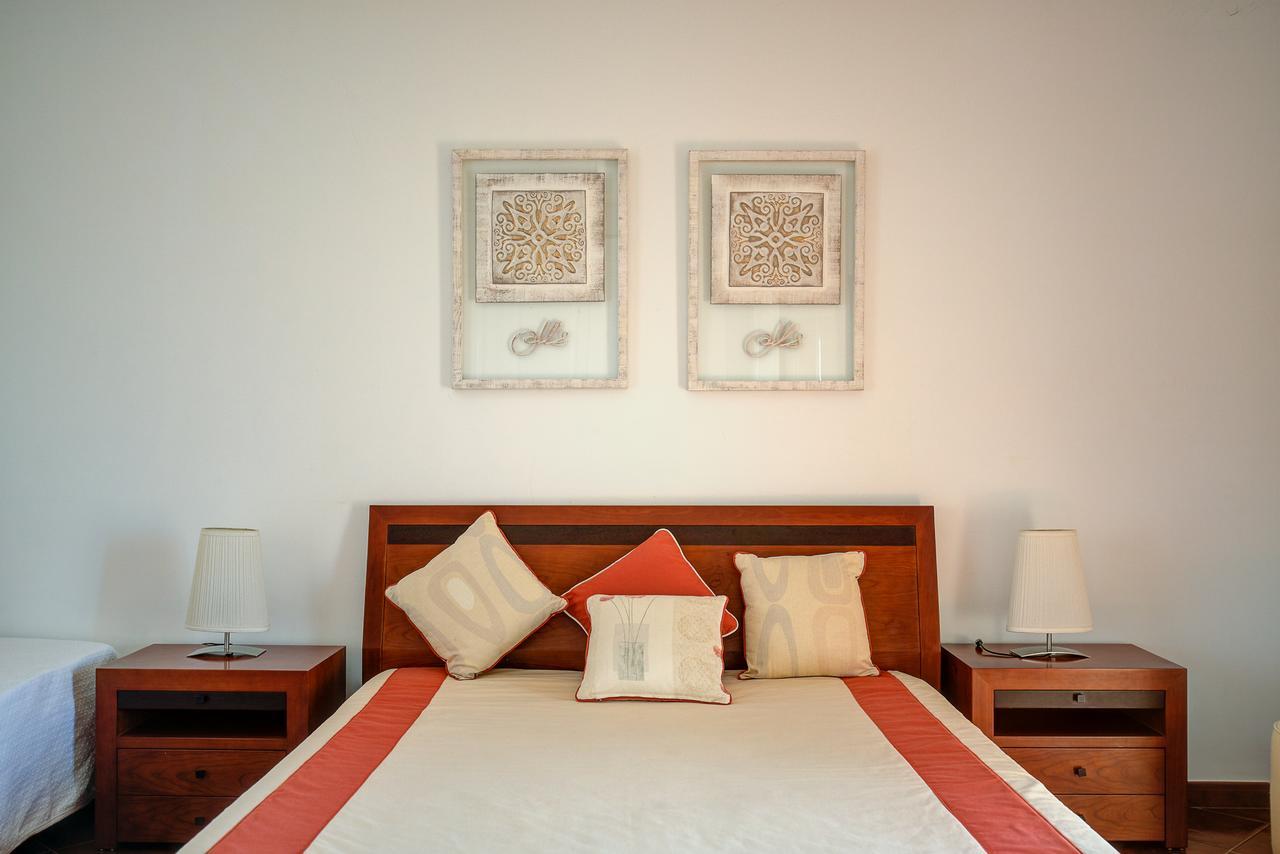 Altura Prime - 5 Suites, Private Pool And Parking, Walk To Beach Kültér fotó