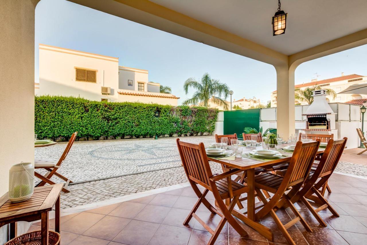 Altura Prime - 5 Suites, Private Pool And Parking, Walk To Beach Kültér fotó