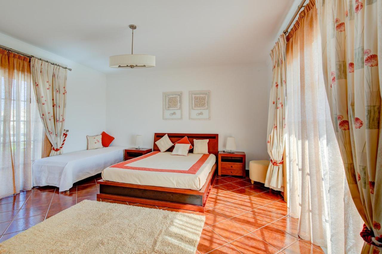 Altura Prime - 5 Suites, Private Pool And Parking, Walk To Beach Kültér fotó